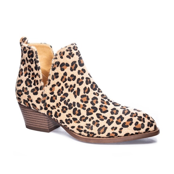 Chinese Laundry Cherish Leopard Bootie - Picture 1 of 10
